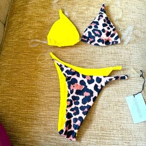 Uber Sexy Bikini with carrying bag